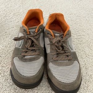 Patagonia Mens low top hiker—brown and orange—Size 11